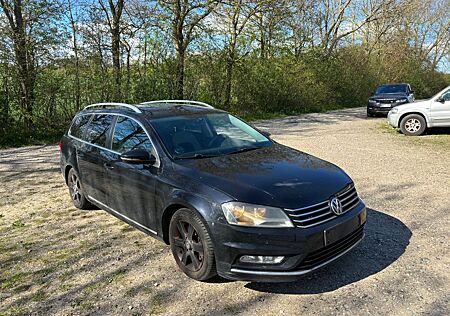 VW Passat Variant Volkswagen R-Line BlueMotion 177HK