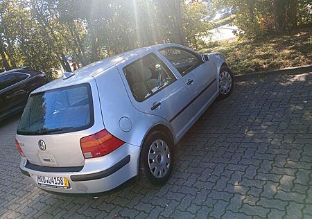 VW Golf Volkswagen 1.4 1J mit TÜV