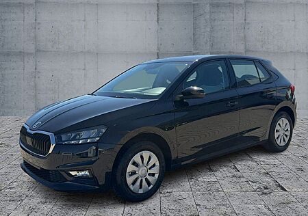 Skoda Fabia 1.0 Selection SHZ Klima PDC FSE elektr. FH