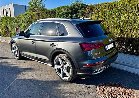 Audi SQ5 TDI tiptronic quattro -Modelljahr 2020