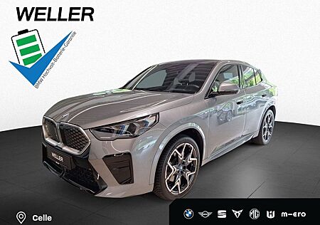 BMW iX2 xDrive30 M Sport DAProf PA+ ACC AHK HUD Pano