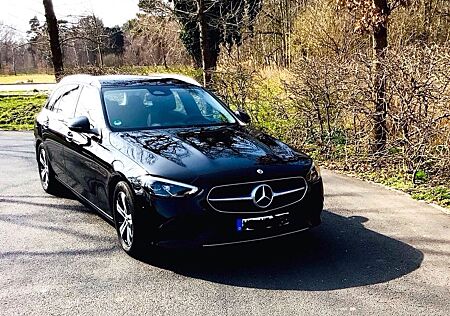 Mercedes-Benz C 220 d T Aut.Advence. Pano-Dach AHK.MBUX.