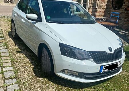 Skoda Fabia 1.2l TSI 66kW Ambition Ambition