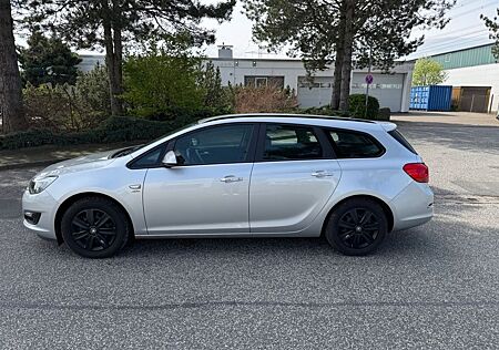 Opel Astra J Sports Tourer Active