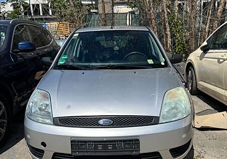 Ford Fiesta 1,3 51 kW Viva TÜV 05.2027