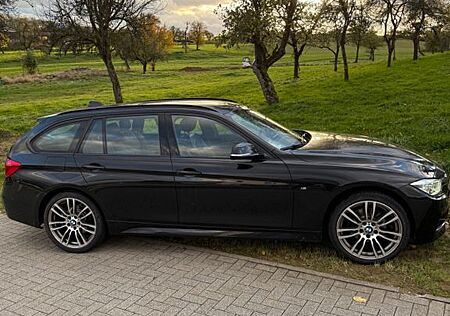 BMW 320 gebraucht kaufen BMW 320d xDrive Touring M Sport Automatik ,AHK, LED