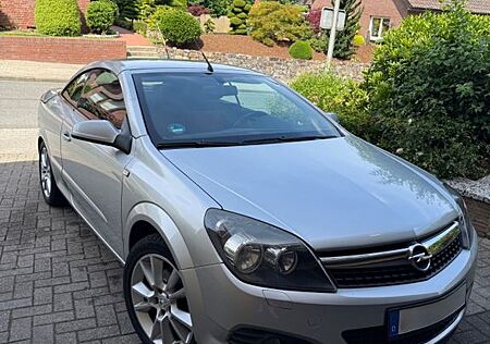 Opel Astra 1.6 Twin Top