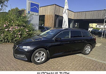 Skoda Superb Combi Ambition TDI/AHK/Standh/Navi/ACC/eH