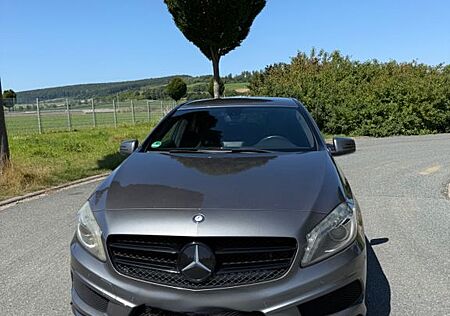 Mercedes-Benz A 220