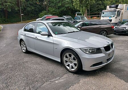 BMW 318i E90 Klimaaut&SHZ
