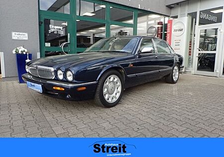 Jaguar Daimler 4.0 Leder e-Sitze Alarm Klima el.SP eFH