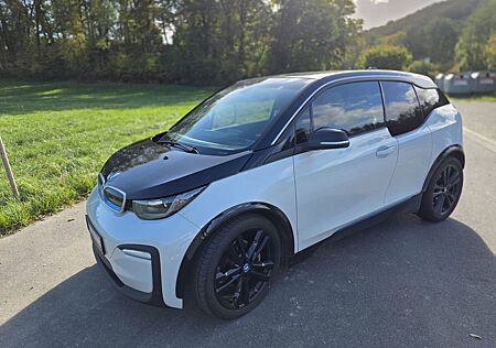 BMW i3 (120 Ah), 125kW + NAVI PROF+SHZ+20"