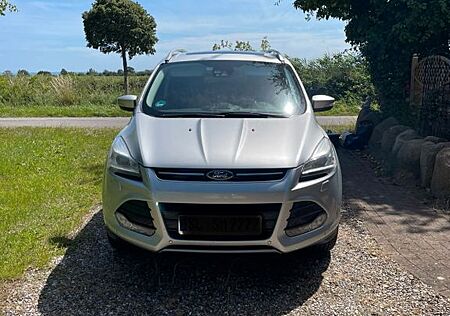 Ford Kuga 2,0 TDCi 4x4 120kW Titanium PowerShift ...