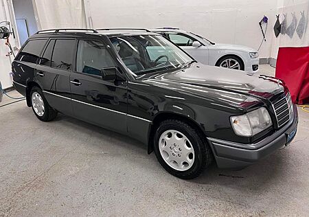 Mercedes-Benz E 200 T