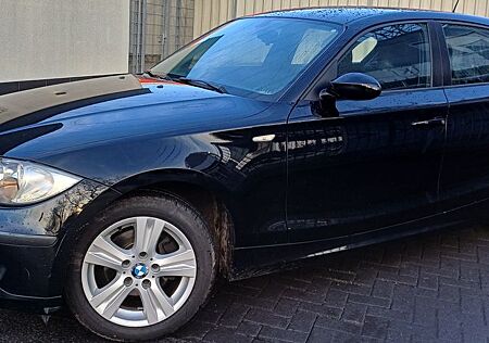 BMW 116 1.Hand Anhängerkupplung Klima