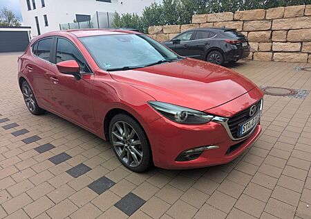 Mazda 3 2.0 SKYACTIV-G 120 Kizoku Rot Metallic