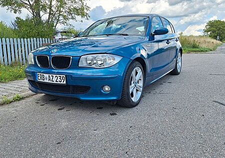 BMW 120i -