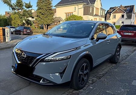 Nissan Qashqai 1.3 DIG-T MHEV 158PS Xtronic N-Conne...