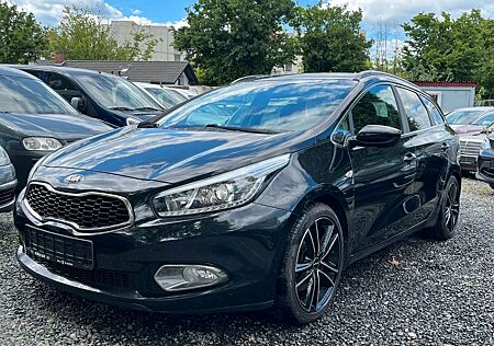 Kia ANDERE Ceed Sportswagon FIFA World Cup Edition