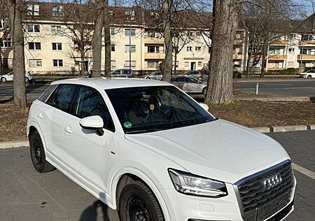 Audi Q2 35 TFSI sport