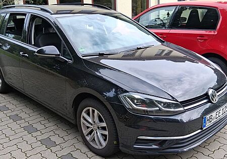 VW Golf Volkswagen Variant 1.6 TDI DSG TÜV + Service Neu AHK