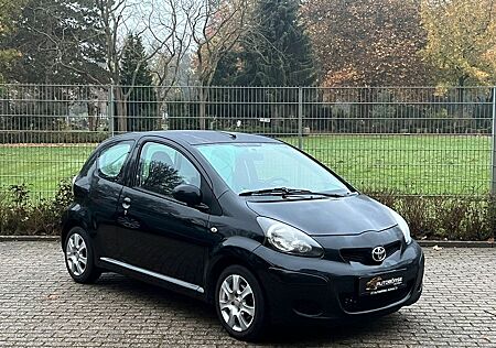 Toyota Aygo (X) Aygo (X) 1,0-l-VVT-i City/Tüv Neu/Service Neu/