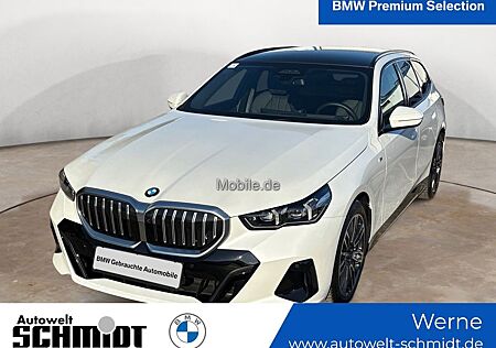 BMW 520d Touring M Sport / NP= 82.960,- / Pano / AHK