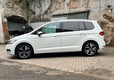 VW Touran Volkswagen Highline *1.Hand*Automatik+Standheizung*