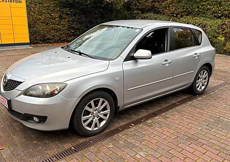 Mazda 3 gebraucht kaufen Mazda 3 Lim. 1.6 Sport Active