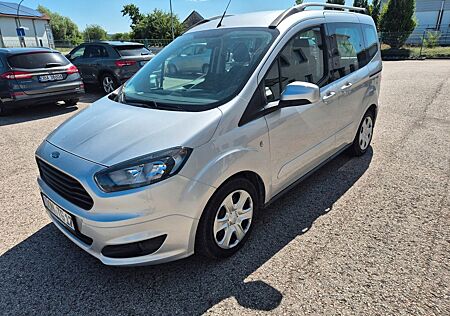 Ford Tourneo Courier 1.5 TDCi 55kW Ambiente Ambiente