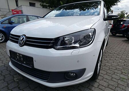 VW Touran Volkswagen Style BMT PANORAMADACH GARANTIE