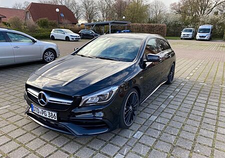 Mercedes-Benz CLA 45 AMG Shooting Brake CLA 45 AMG SPEEDSH...