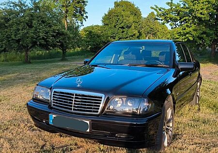 Mercedes-Benz C 180 CLASSIC Classic