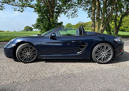 Porsche Boxster 718 PASM Navi Kamera PDK 20 Zoll