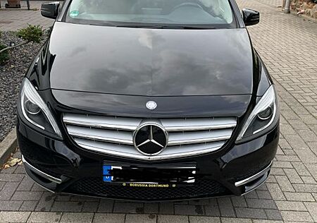 Mercedes-Benz B 180 BlueEFFICIENCY Edition Edition Navi Xenon