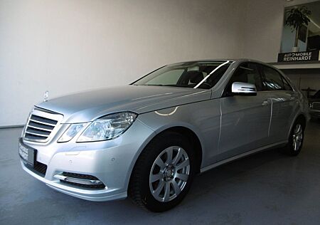 Mercedes-Benz E 350 CDI Limousine ***NAVI+XENON+STDHZG+PDC***