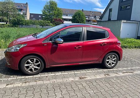 Peugeot 208 PureTech 82 Style Style