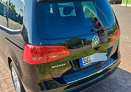 VW Sharan Volkswagen 2.0 TDI DSG 130kW BMotion Tech Highli...