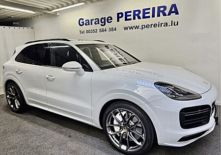 Porsche Cayenne 4.0 TURBO PSCB SPORT DESIGN CARBON Hinte