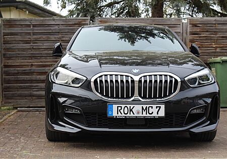 BMW 118i Sport Line Sport Line