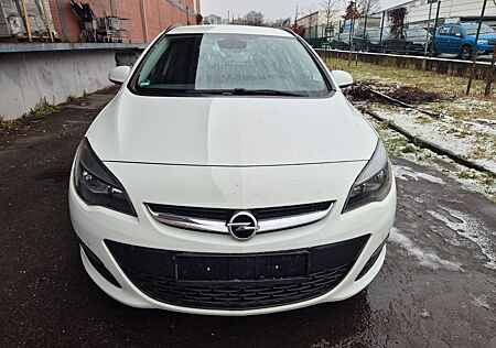 Opel Astra Sports T. 1.6 CDTI ec Edt. 81 S/S 97g