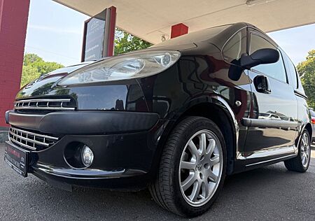 Peugeot 1007 Premium Klima elektr.Tür Zahnriemen Neu AHK
