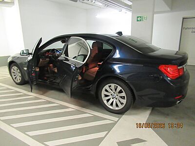 BMW 750Li xDrive -