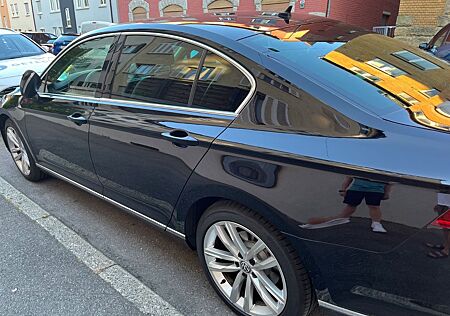 VW Passat Volkswagen 1.5 TSI OPF DSG Highline Highline