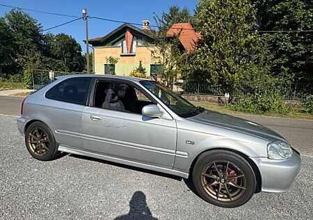 Honda Civic 1.6 VTi Cool Cool