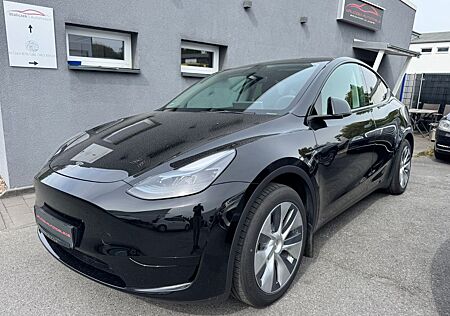 Tesla Model Y RWD RWD Autopilot AHK