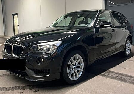 BMW X1 sDrive18i Sport Line