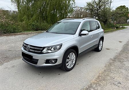 VW Tiguan Volkswagen 2.0 TDI - Automatik - 86tkm - TOP