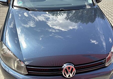 VW Golf Volkswagen 1.6 TDI BlueMotion Technology