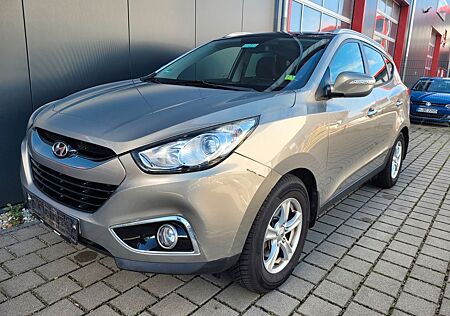 Hyundai ix35 2.0 CRDi Aut. Prem. AWD Leder Navi Panorama